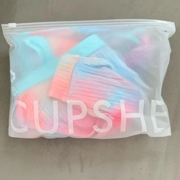 NWT, Cupshe 2-piece swimsuit, Pastel Tie Dye Colors, Size Large - Picture 2 of 6